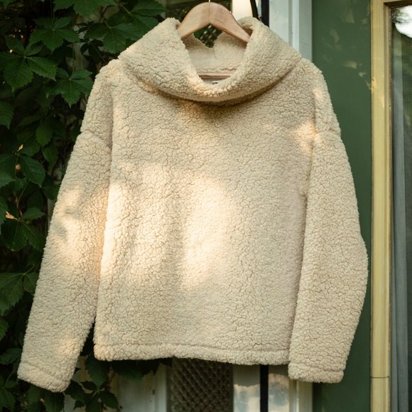 a new day sweater - Picture 2 of 4